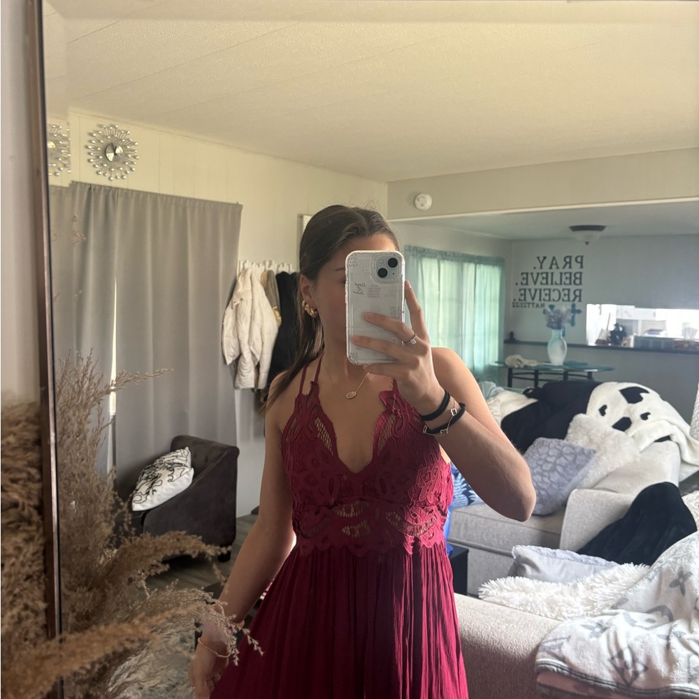 Elegant Lace Burgundy Dress